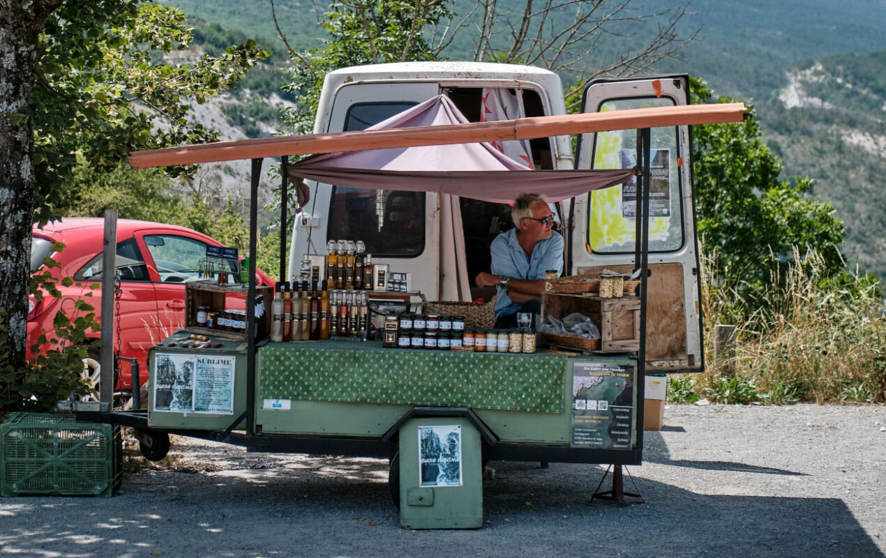 Produttore locale olio oliva