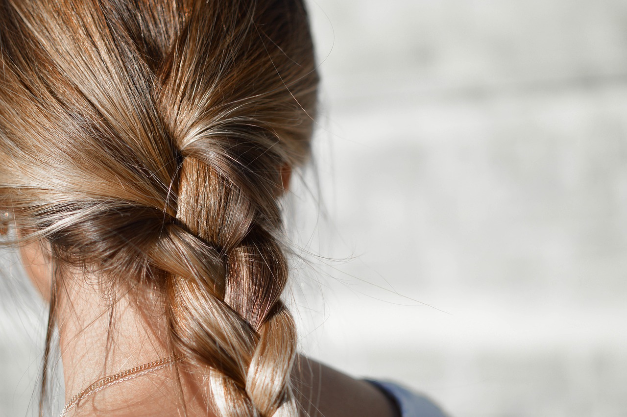 capelli sani biondi, grazie alla maschera capelli all olio di oliva extravergine